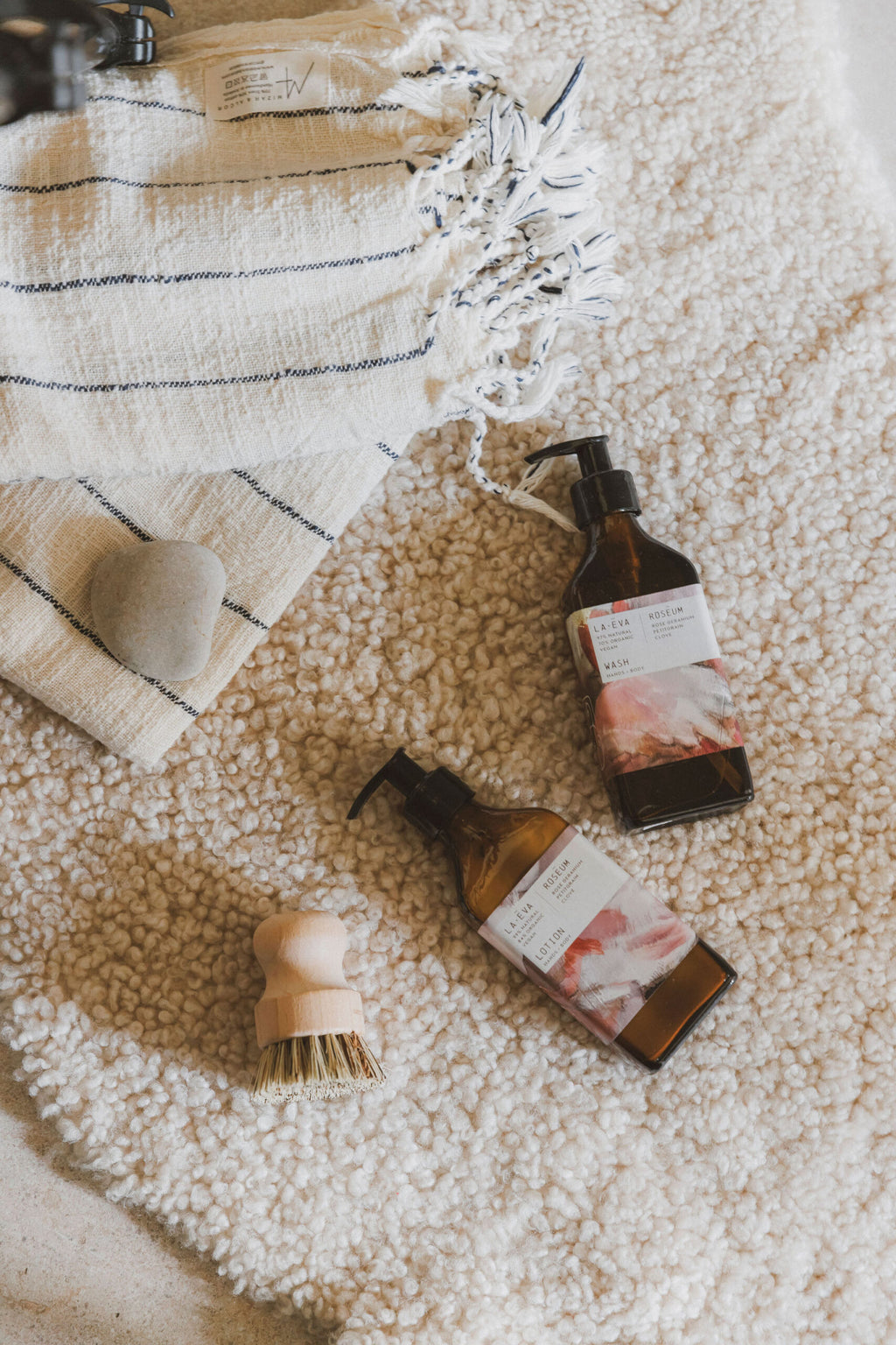 ROSEUM BODY LOTION - GENTLE, NOURISHING AND FLORAL