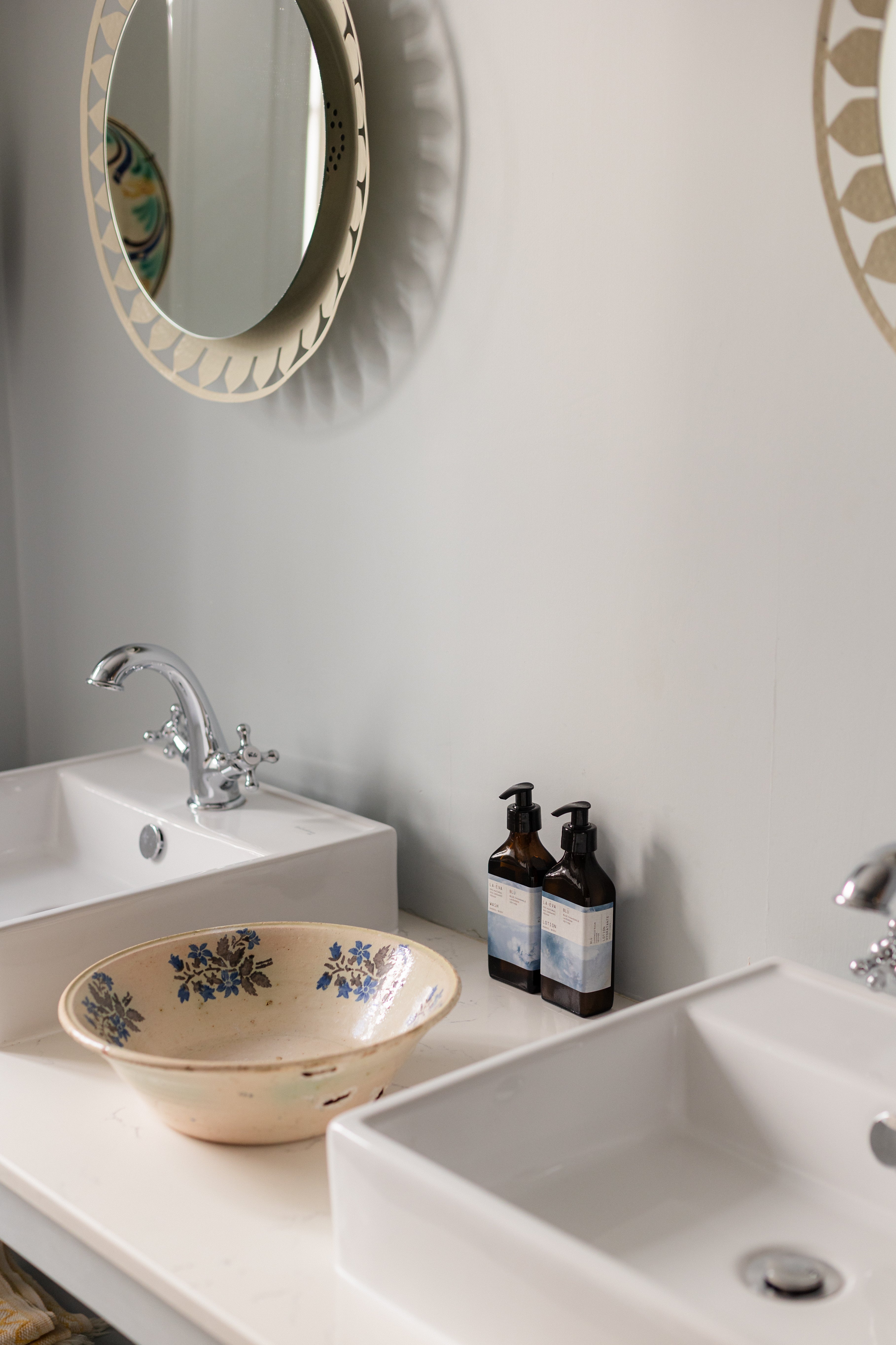 BODYWASH BLU - REFRESHMENT WITH BLUE CHAMOMILE AND VETIVER