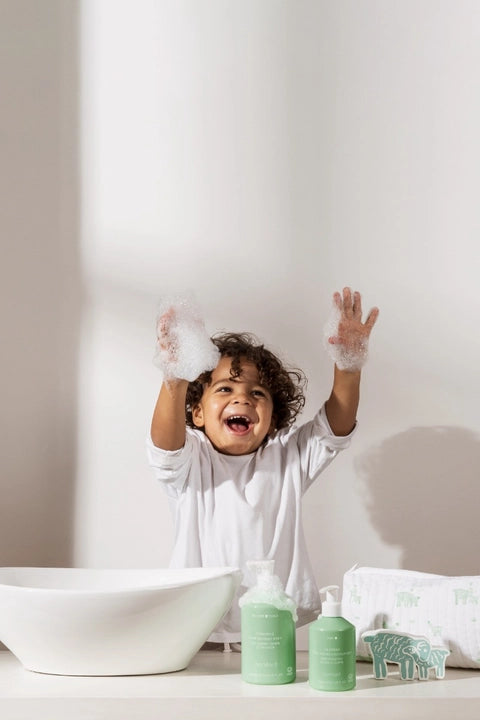 CHAMOMILE HAIR &amp; BODY WASH