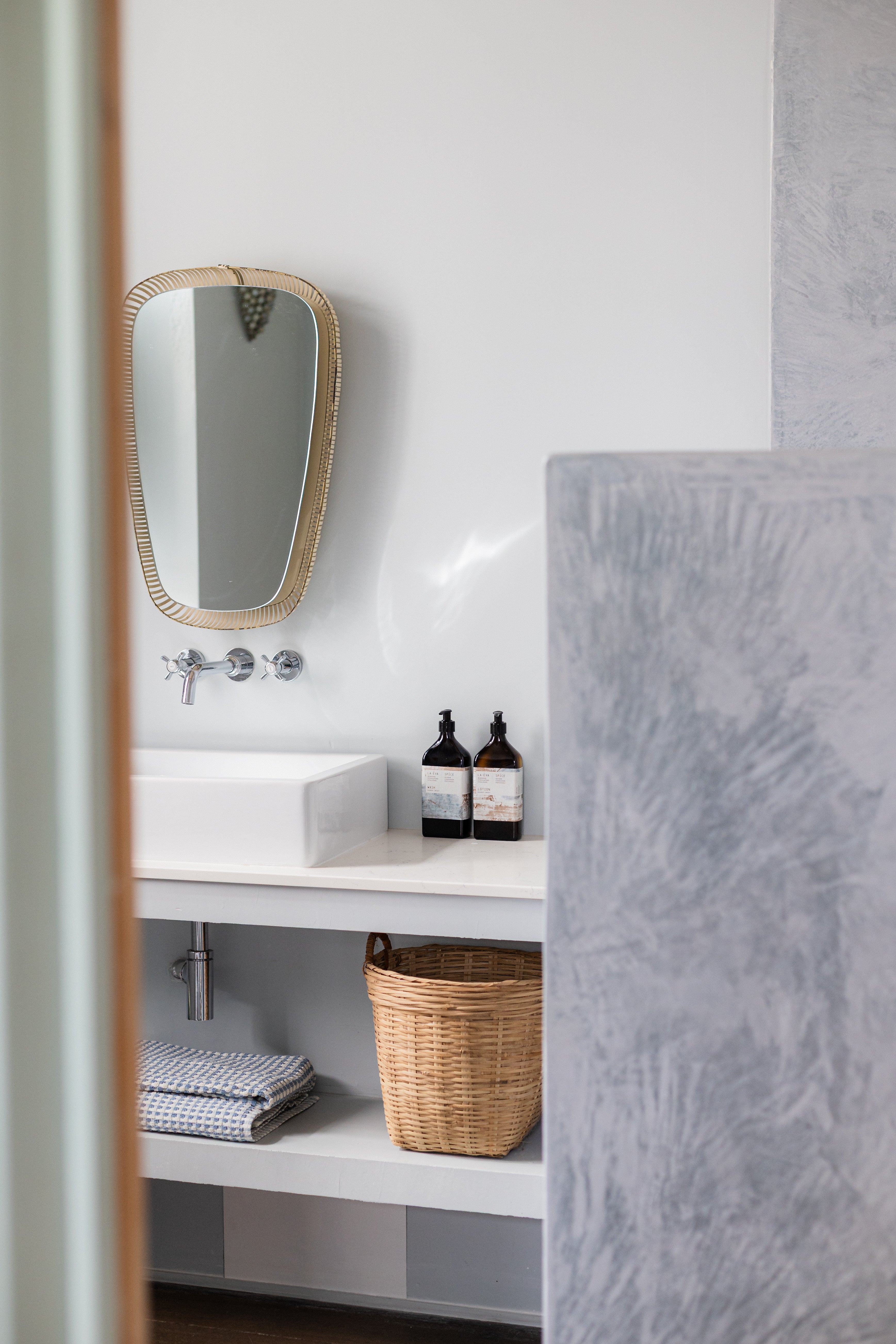 BODYWASH SPICE - WARMING FRAGRANCE WITH CINNAMON AND PATCHOULI