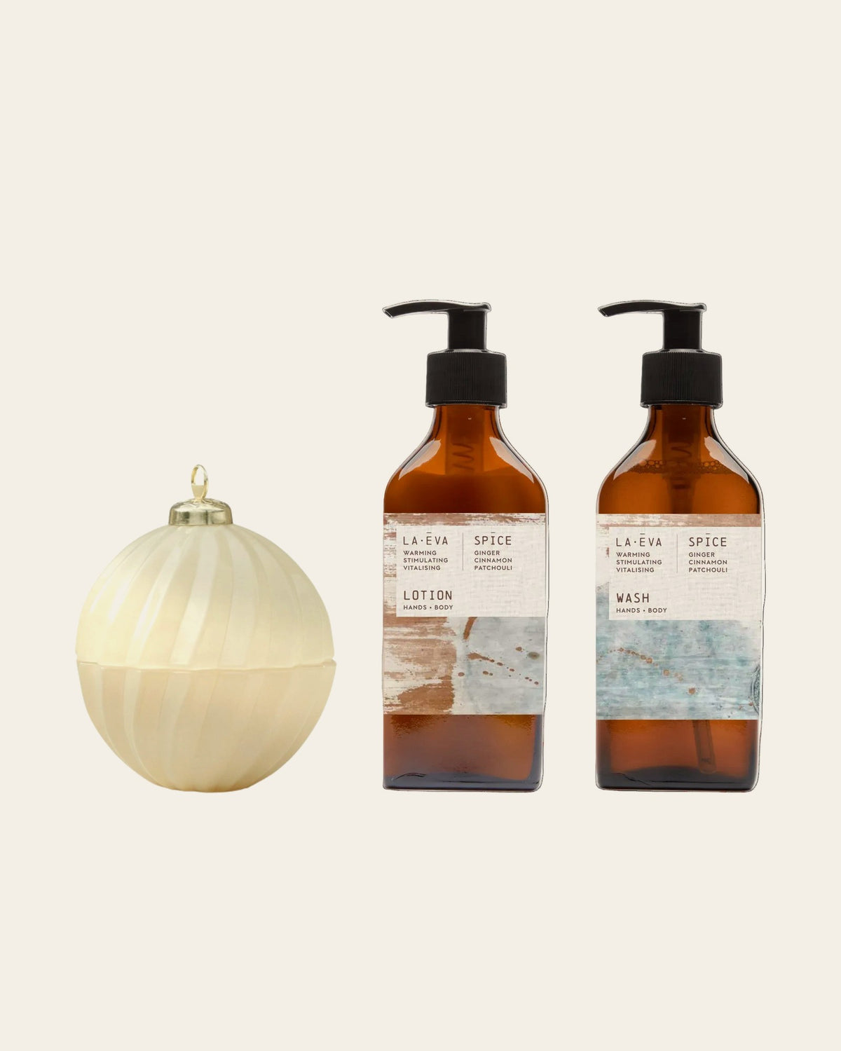 Christmas Spice Weihnachtskugel mit La Eva Spice Lotion und Wash